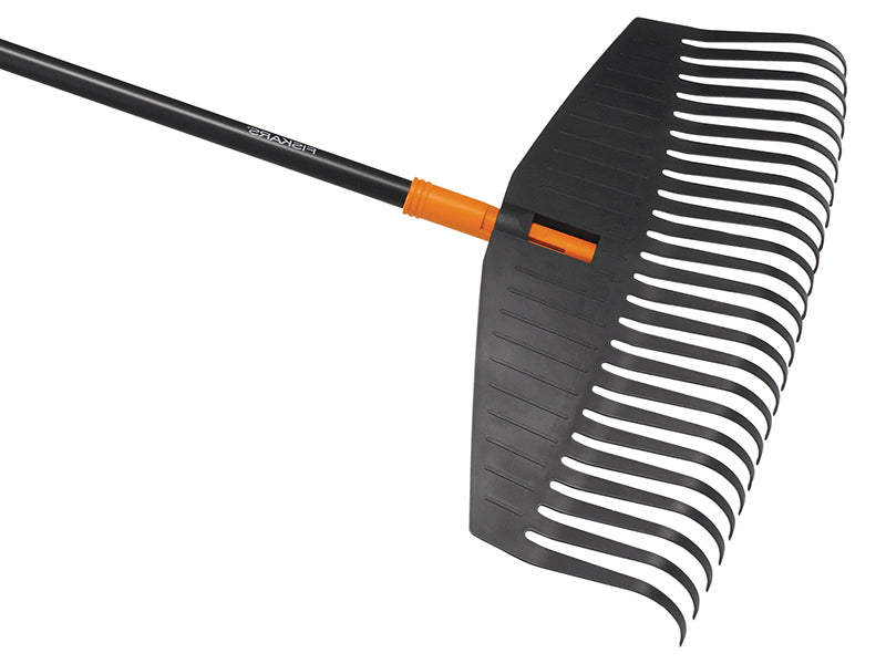 Solid™ Leaf Rake - Large, Fiskars