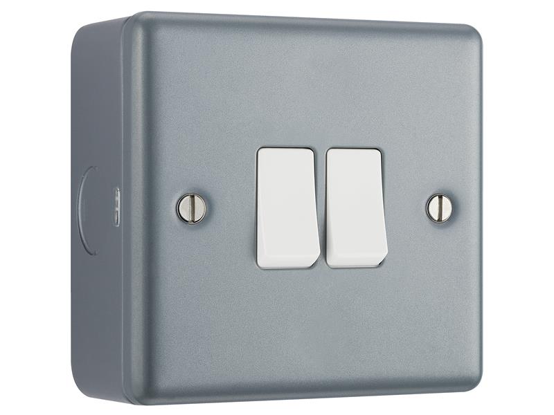 Metal Clad 2-Gang 2-Way Light Switch, Masterplug