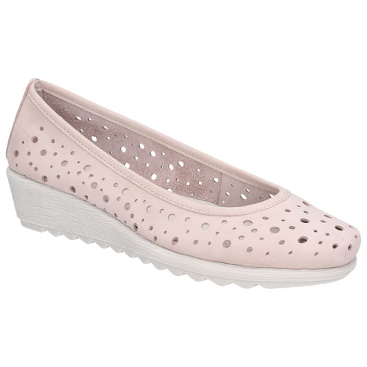 Run Perfed Wedge Perforated Shoe, The Flexx