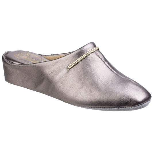 Galdana Ladies Slipper, Cincasa